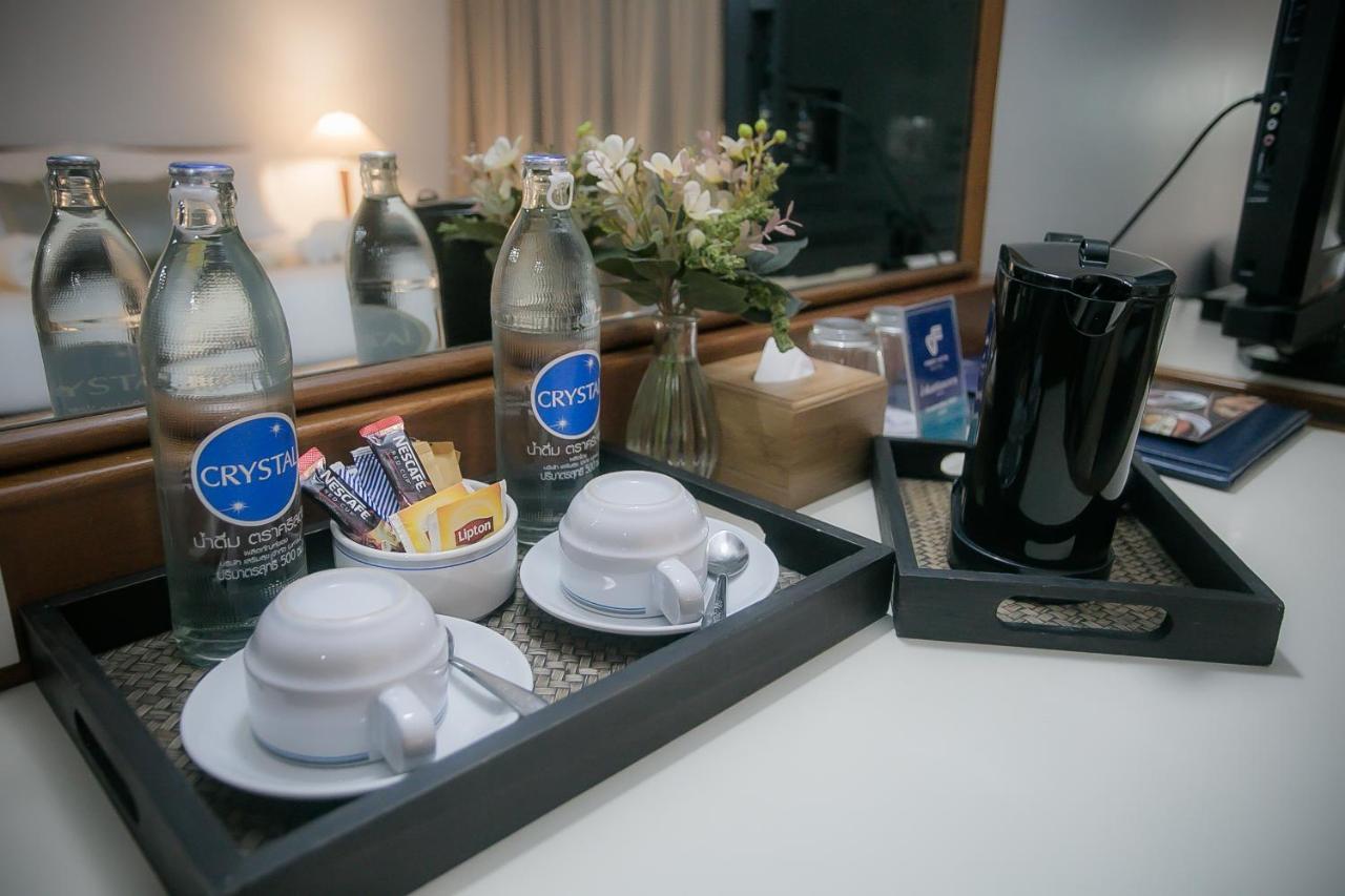 Friday Hotel Uttaradit Dış mekan fotoğraf