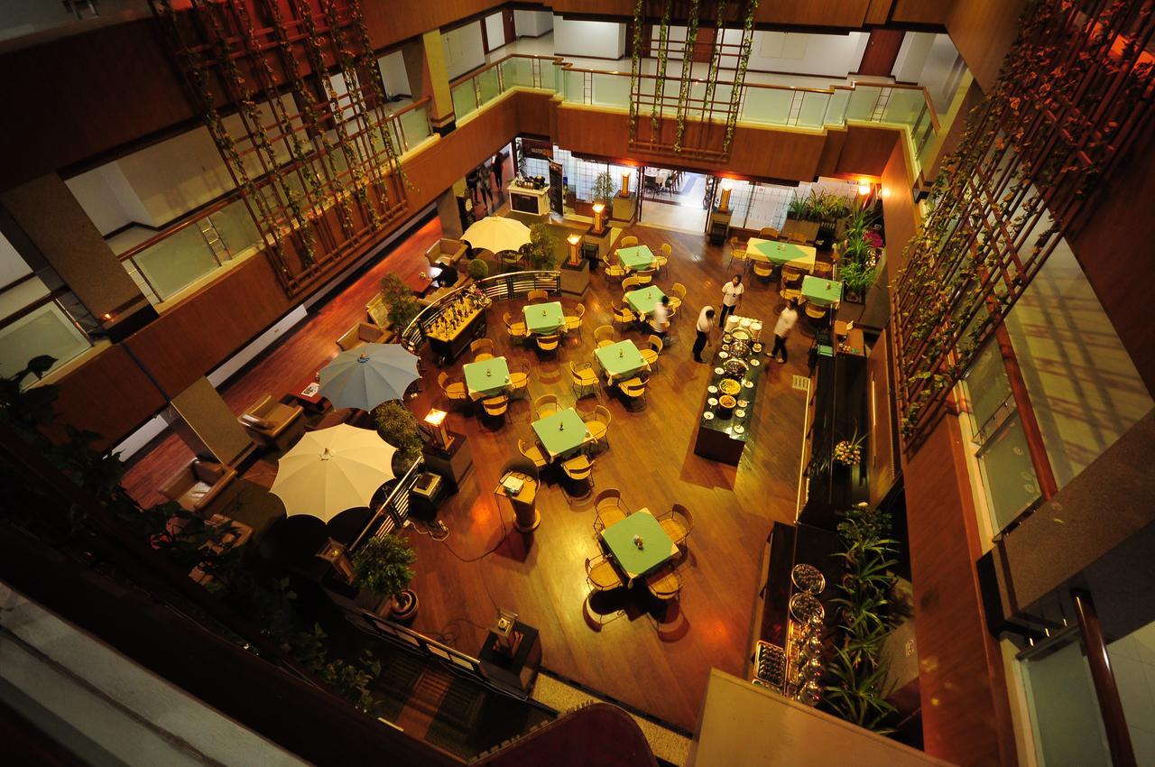 Friday Hotel Uttaradit Dış mekan fotoğraf